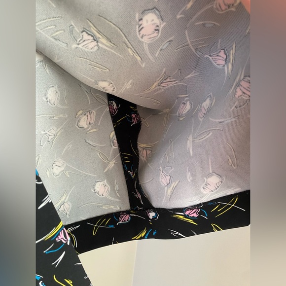 BIMBA Y LOLA Tulip Asymmetrical Black and Floral Midi Skirt Size 4 EU36 - Picture 14 of 15